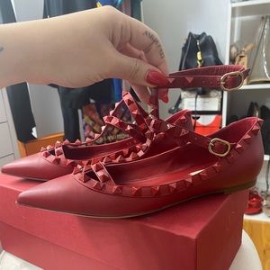 Valentino caged rock stud matte red flats